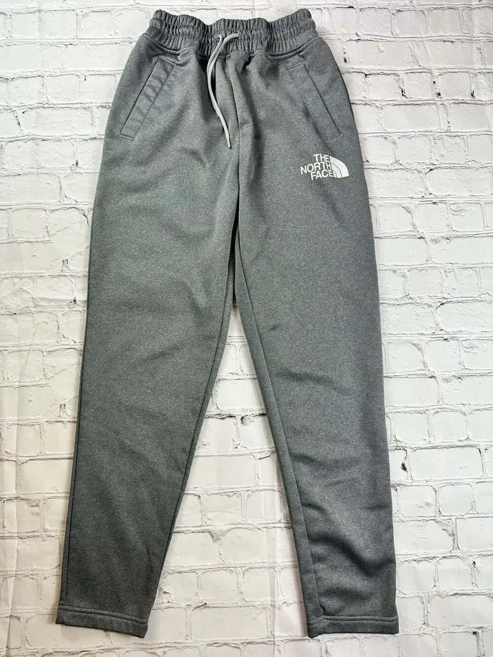 The North Face Mountain Athletics Fleece Jogger Sweatpants in Gray